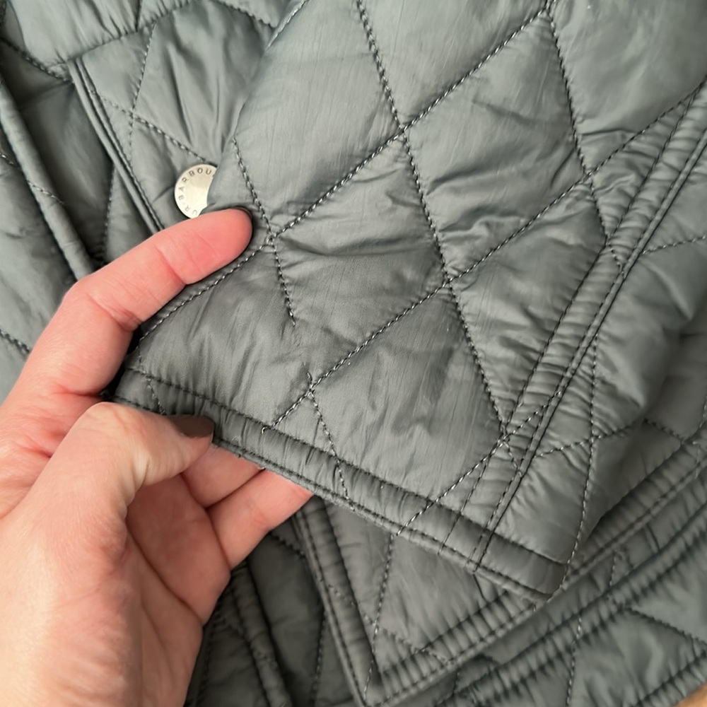 Barbour Fairview Quilted Jacket - Picture 7 of 11
